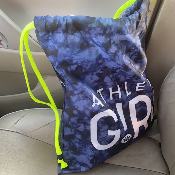 Althea tie dye backpack with green neon strap new - Picture 5 of 7